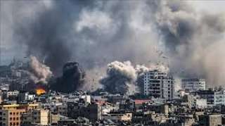 «القاهرة الإخبارية»: الاحتلال الإسرائيلي قصف مباني نزح أصحابها في رفح الفلسطينية