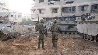 الخارجية البريطانية  تصف الهجمات على قوافل المساعدات المتجهة إلى غزة بـ المروعة