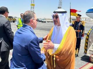 النائب الأول لرئيس الوزراء ووزير الدفاع ووزير الداخلية الكويتى يصل الى القاهرة في زيارة رسمية