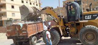 محافظة الجيزة ترفع ٢١٠٠ طن تراكمات ومخلفات خلال حملات موسعه بحدائق الأهرام