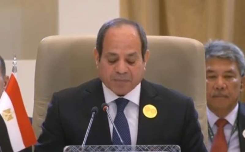 شاهد.. الرئيس السيسي: مصر لا تزال متمسكة بالسلام كخيار وحيد لمنطقتنا وهو السلام القائم على العدل