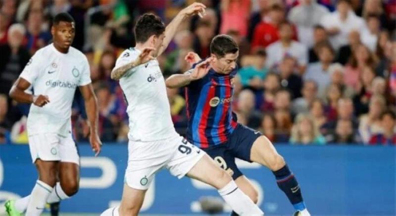 بالأرقام من يفوز؟ تاريخ مواجهات برشلونة وإنتر ميلان قبل مباراة ذهاب نصف نهائي دوري أبطال أوروبا الليلة