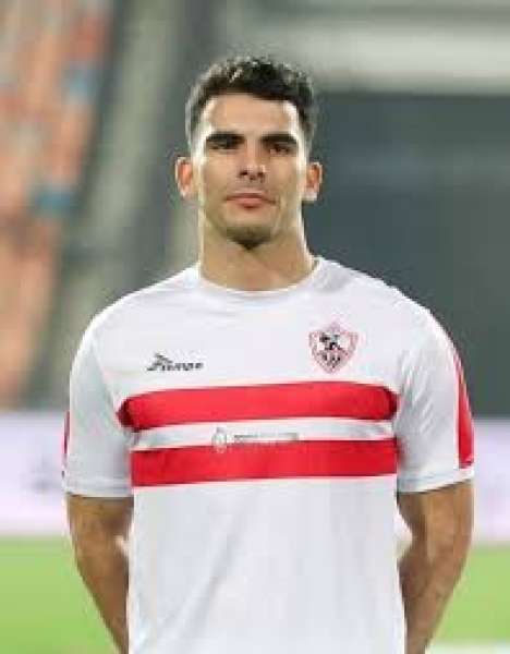 اللاعب أحمد مصطفى
